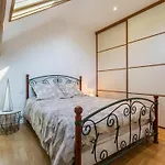 Charmant Duplex Renove Au Coeur De Lajarrige Avec Wifi - Fr-1-306-1297